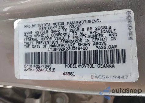 2003 Toyota Camry Le V6 z USA, uszkodzony, nr VIN 4T1BF32K23U046400